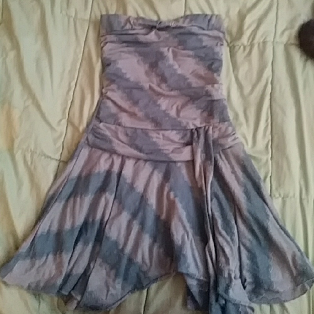 Strapless dress